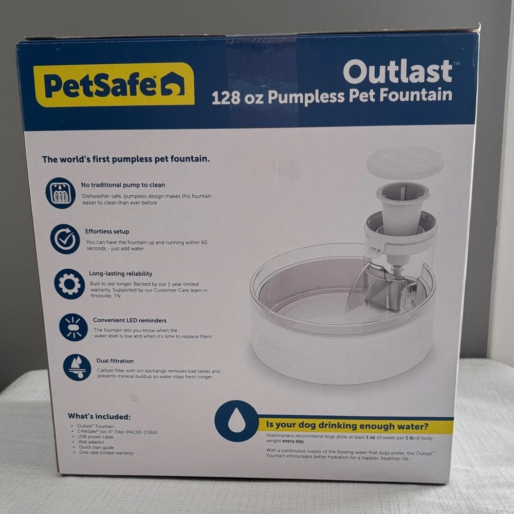 PetSafe Outlast Pumpless Pet Fountain - Blue and White
